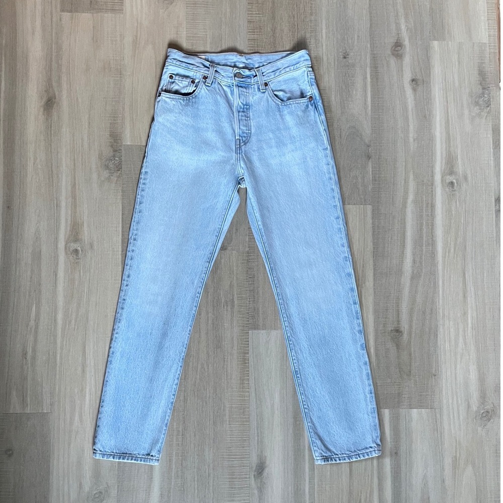 Levi's Premium 501 Original Fit Light Wash Jeans Button Fly Waist 25 Inseam 28